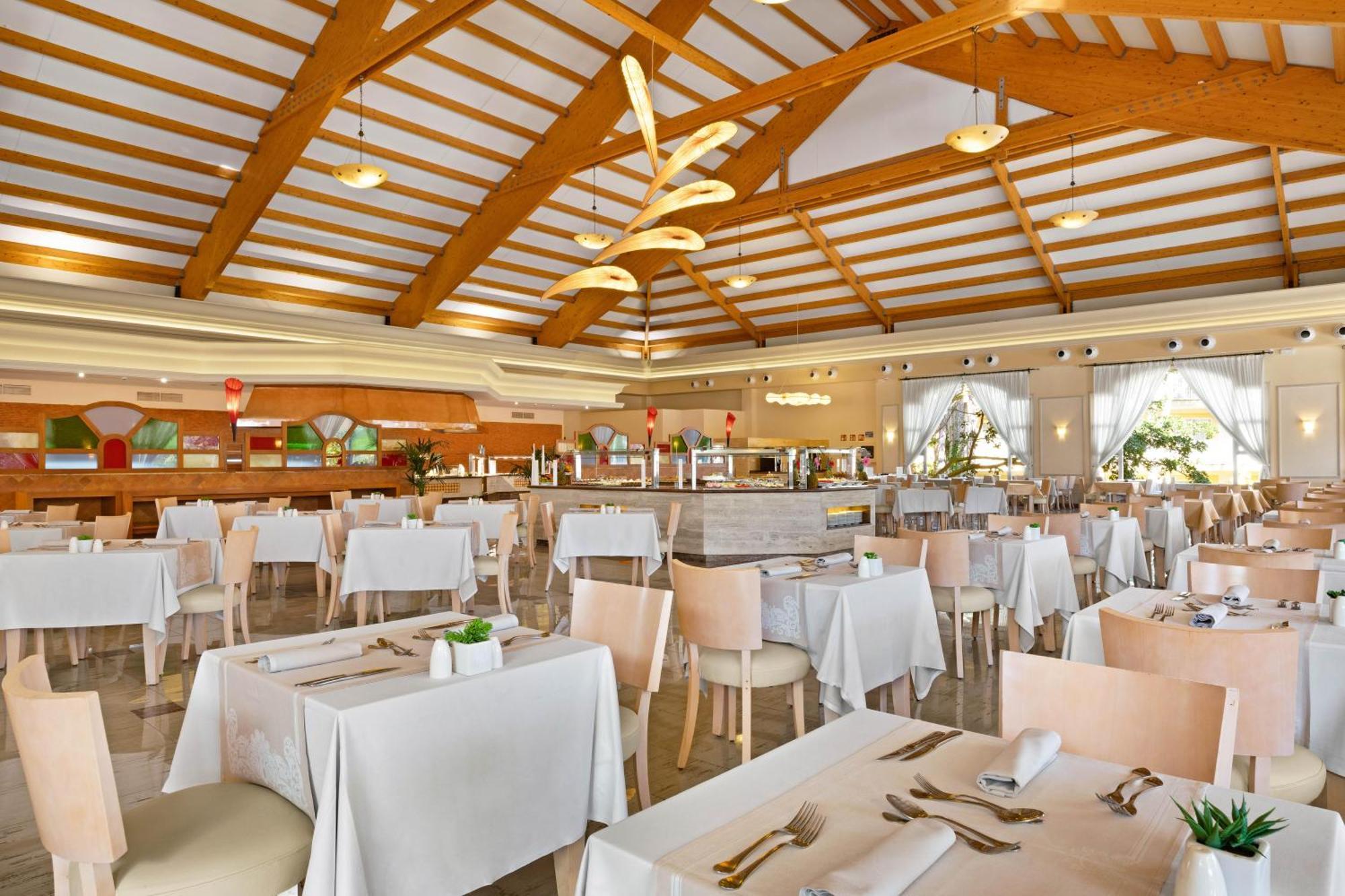 Viva Cala Mesquida Suites & Spa Adults Only 16 Exterior photo