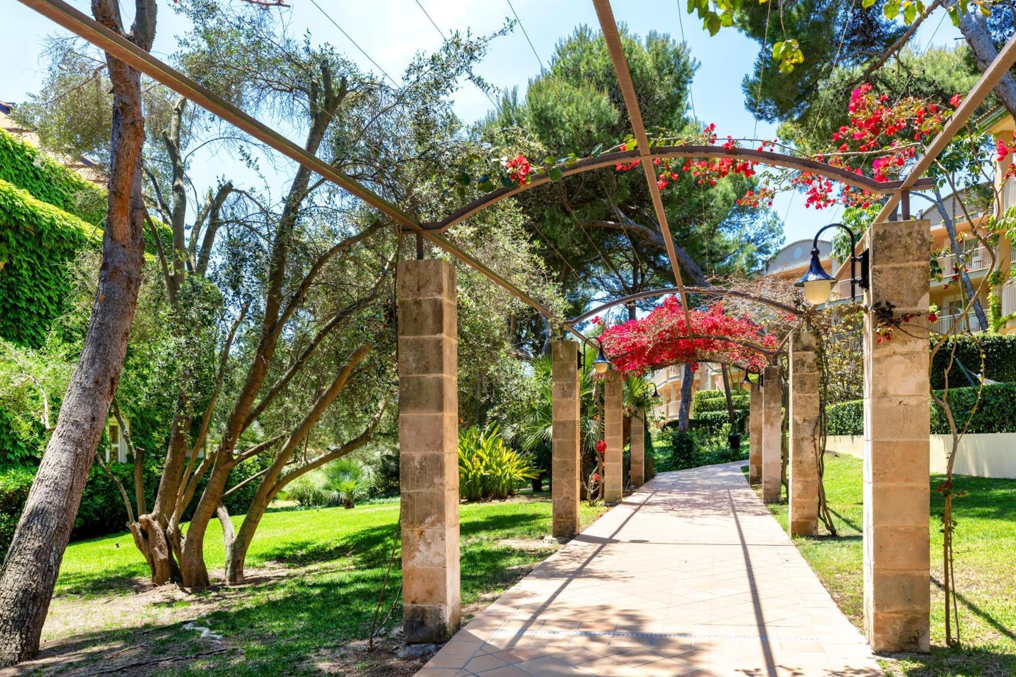 Viva Cala Mesquida Suites & Spa Adults Only 16 Exterior photo